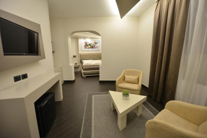 Petit Hotel Elita - Image 4