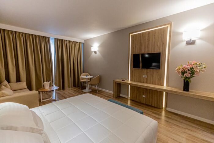 Hotel Regina Blu - Image 2