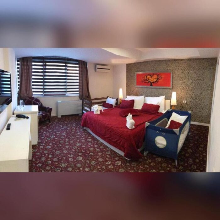 Hotel Theranda - Image 23