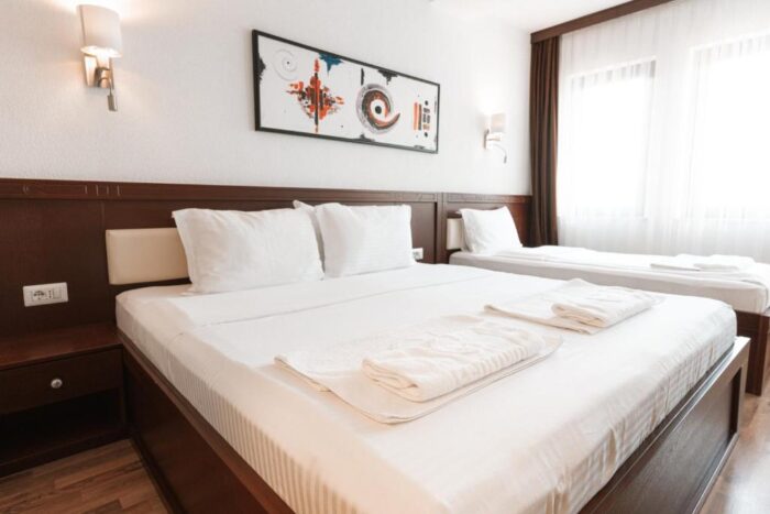 Hotel Centrum Prizren - Image 8