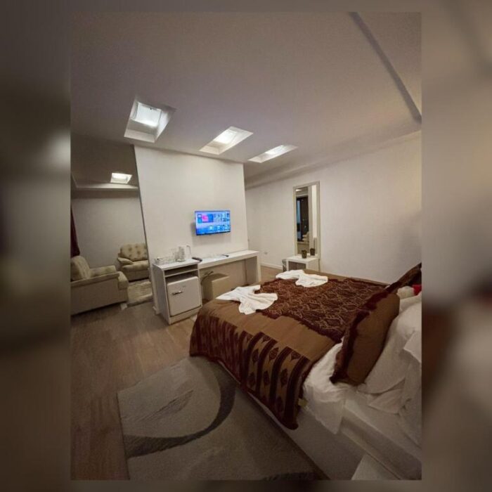 Hotel Theranda - Image 7