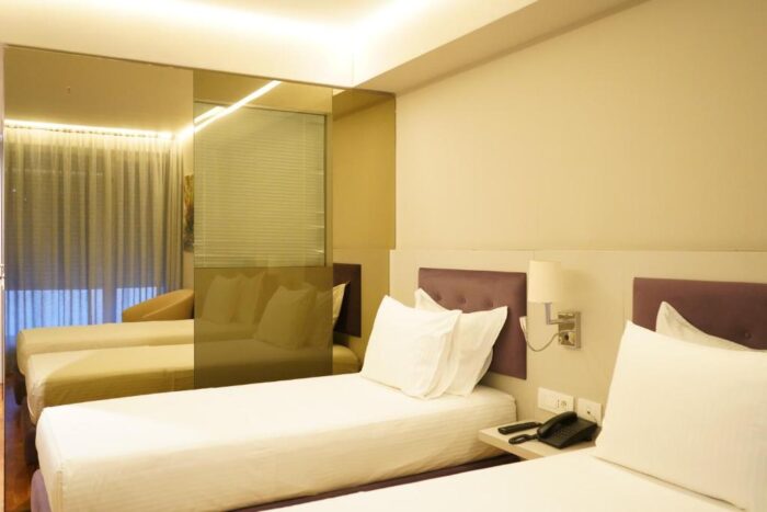 Bougainville Bay Hotel - Image 27