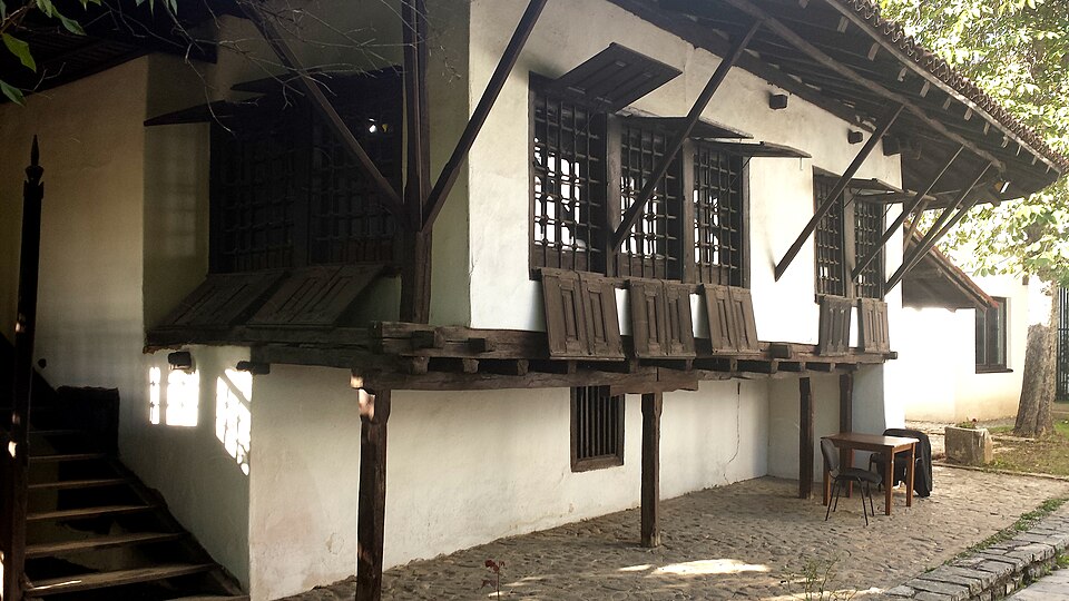 Emin Gjiku Complex