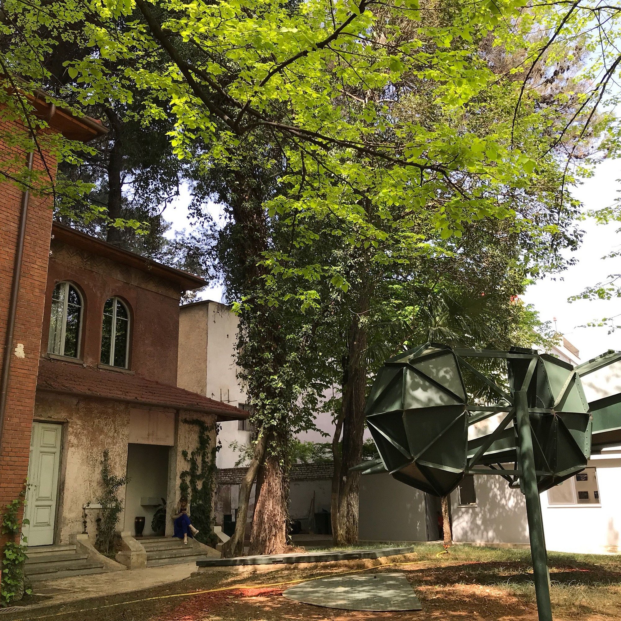 House of Leaves Museum