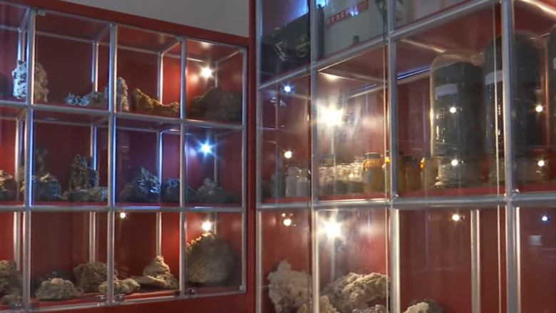Crystal Display